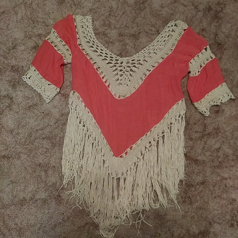 Boho chiffon shirt with crochet and tassels.